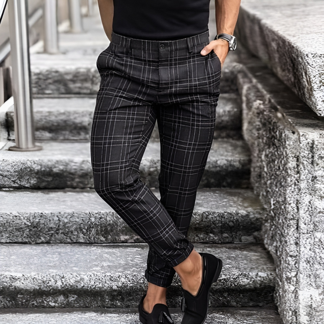 CAIUS - Elegante Herren Slim Fit Hose im Karomuster